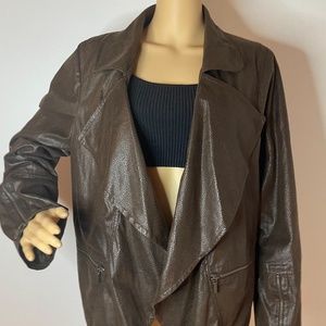 Vintage vegan brown snake printed brown jacket!